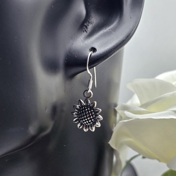 ❤️ SUNNY DAYS EARRINGS - Picture 6 of 8